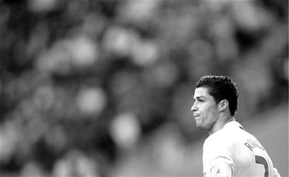 大卫·席尔瓦：加盟曼城是生涯最正确的决定，瓜迪奥拉是天才（大卫·席尔瓦自评加盟曼城是生涯最佳选择，盛赞瓜迪奥拉为天才）