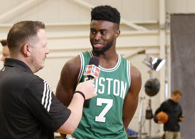 里瓦尔多：弗里克不能再这样下去，他需给亚马尔设计更多战术（里瓦尔多：弗里克该改变思路，多为亚马尔量身定制战术）