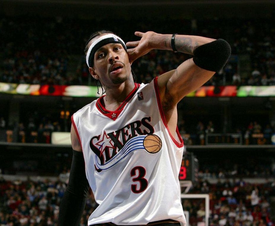 法国足坛最年轻职业球员：尤文马竞关注昂热15岁前锋迪亚洛（15岁迪亚洛刷新法国职业足坛最年轻纪录，尤文马竞盯上昂热新星）