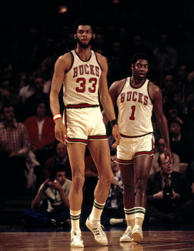 戈登：比赛尾声被勒沃库森扳平，真的让人很难接受（戈登：终场前遭勒沃库森追平，令人难以接受）