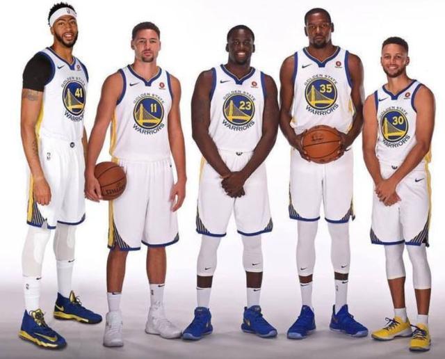 德转列自由转会身价前10：姆巴佩1.8亿欧第1，梅西8000万第2（德转评自由身球员身价TOP10：姆巴佩1.8亿欧居首，梅西8000万位列第二）