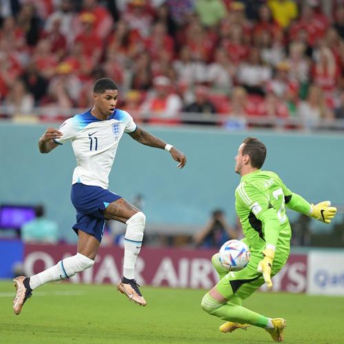 记者：吴少聪发烧，今日出席国安赛前发布会球员调整为张玉宁（记者：吴少聪因发烧缺席，国安今日赛前发布会改由张玉宁出席）