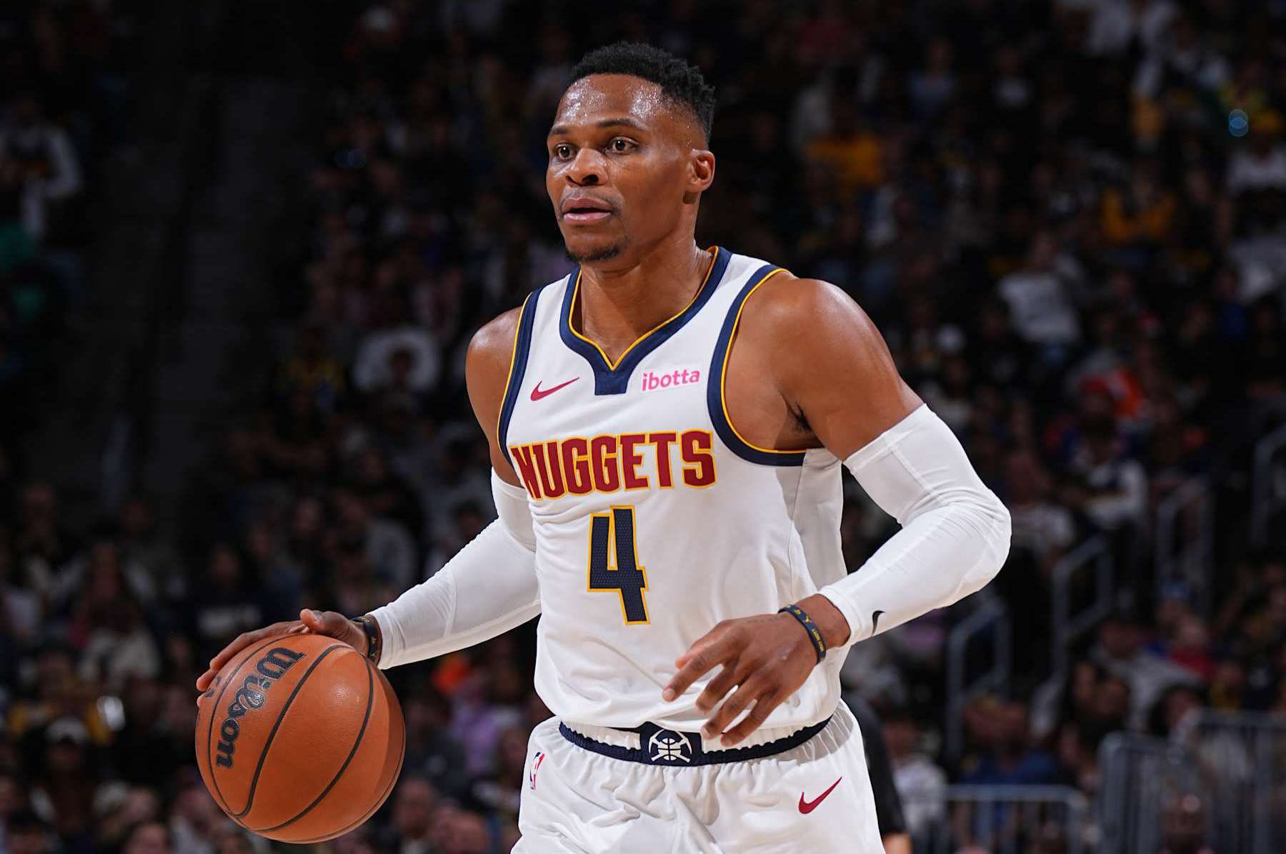 浮嶋敏：我们靠防守取得了成绩，建队方针是基于进入世少赛（浮嶋敏：成绩靠防守，建队围绕世少赛目标）