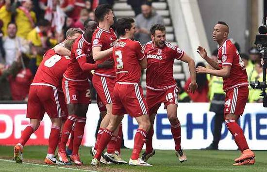 魔笛世界杯参赛次数比梅罗少一届，因克罗地亚缺席2010（克罗地亚无缘2010，魔笛世界杯出场数少于梅罗一届）