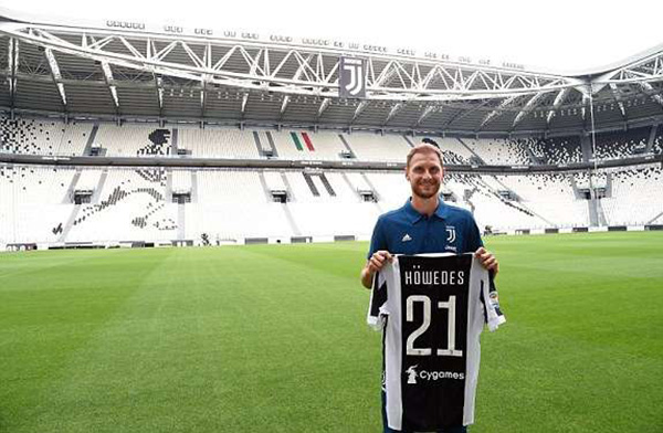 韩足晚报（2025.12.10）林加德遗憾告别首尔（韩足晚报（2025.12.10）：林加德惜别首尔）